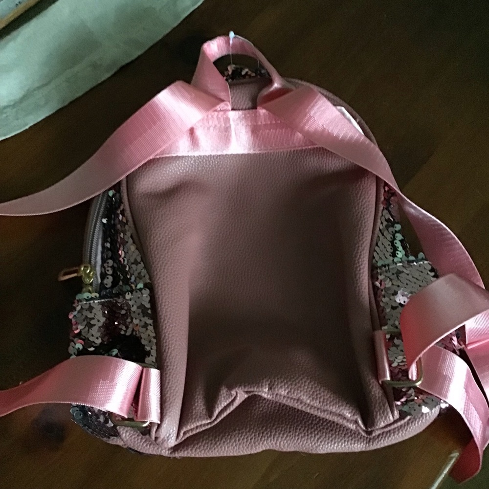 LOL MINI BACKPACK - Picture 6 of 11
